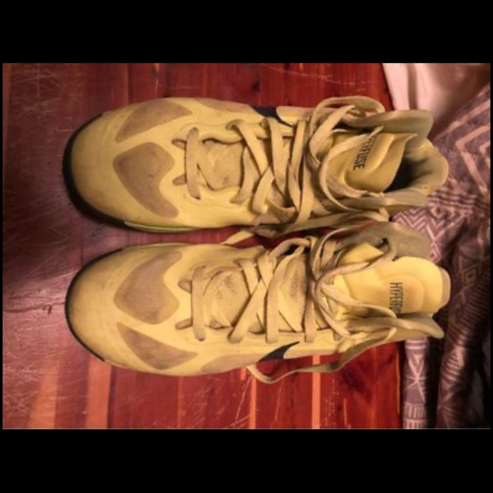 Hyper fuse men’s shoes